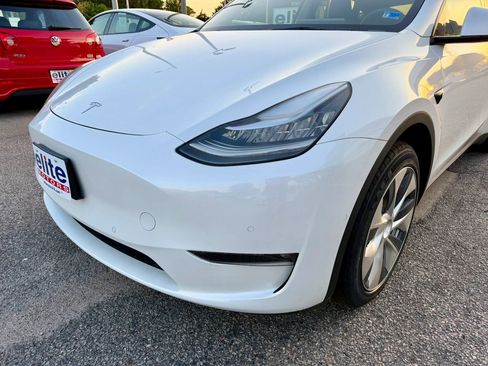 Used 2021 Tesla Model Y Long Range AWD/4WD image 34