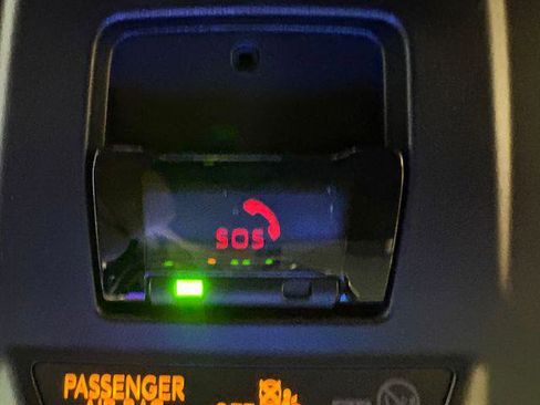 Certified 2026 Toyota Corolla SE w/ SE Package image 15