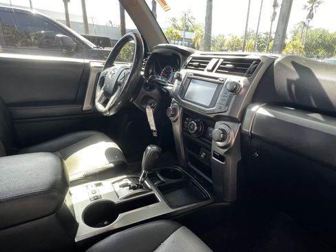 Used 2016 Toyota 4Runner SR5 Premium image 47