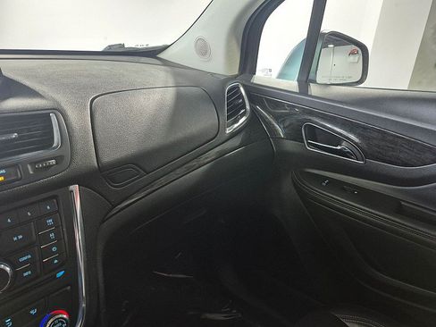 Used 2013 Buick Encore Convenience FWD image 19