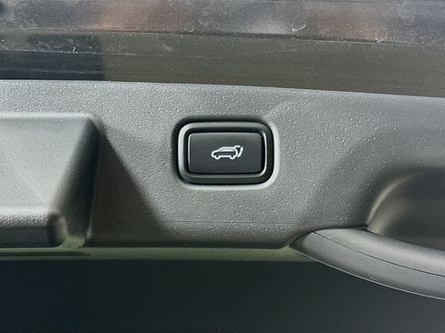 Used 2024 Kia Niro Wind FWD image 29