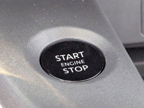 New 2026 Nissan Sentra SL FWD image 18