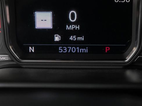 Used 2021 GMC Sierra 2500 AT4 w/ AT4 Premium Plus Package image 19