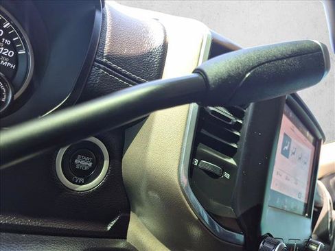 Used 2022 RAM 2500 Laramie AWD/4WD image 17