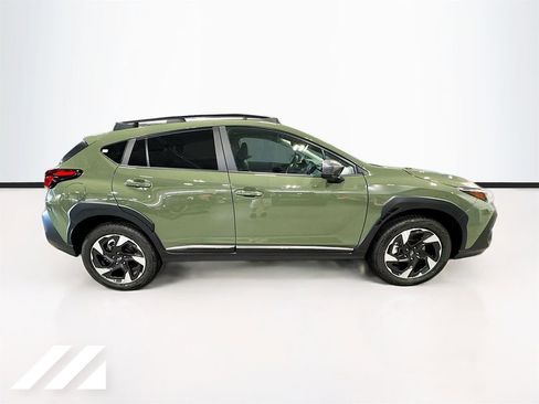 Used 2025 Subaru Crosstrek 2.5i Limited w/ Popular Package #3A image 4
