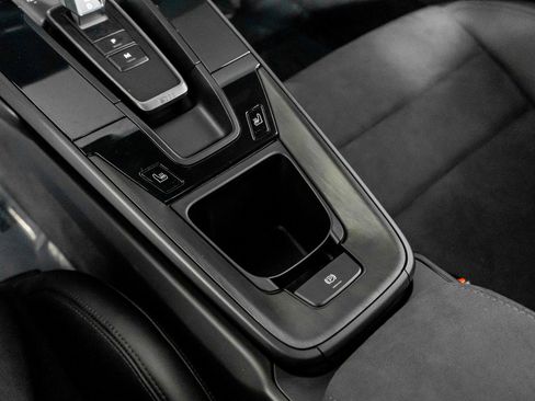 Used 2024 Porsche 911 Carrera GTS w/ Premium Package image 35