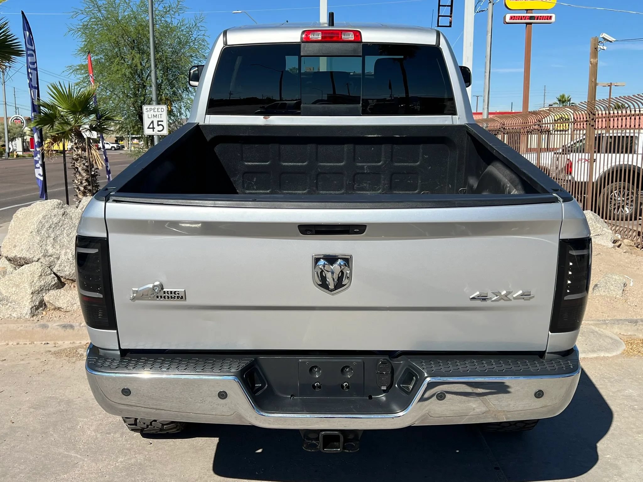 Used 2018 RAM 2500 Big Horn AWD/4WD image 9