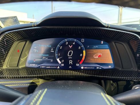 Used 2020 Chevrolet Corvette Stingray Premium Cpe w/ 3LT Preferred Equipment Group image 25