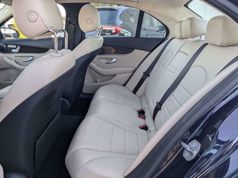 Used 2017 Mercedes-Benz C 300 4MATIC Sedan image 12