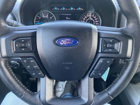 Used 2015 Ford F150 XLT w/ Equipment Group 302A Luxury image 23