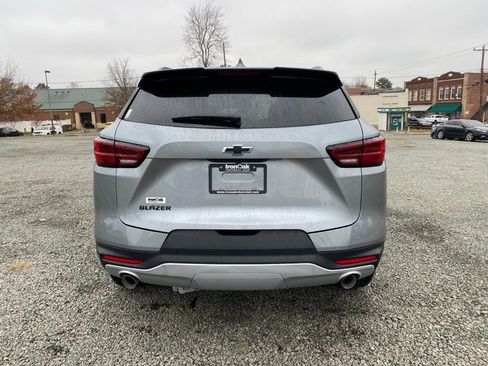 New 2026 Chevrolet Blazer LT w/ Convenience Package FWD image 4