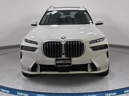 Certified 2025 BMW X7 xDrive40i w/ Climate Comfort Package AWD/4WD image 2