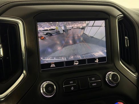 Used 2021 GMC Sierra 1500 AT4 w/ AT4 Preferred Package AWD/4WD image 23