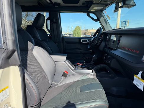 New 2026 Ford Bronco Raptor AWD/4WD image 35