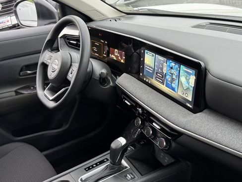 New 2026 Nissan Kicks S FWD image 5