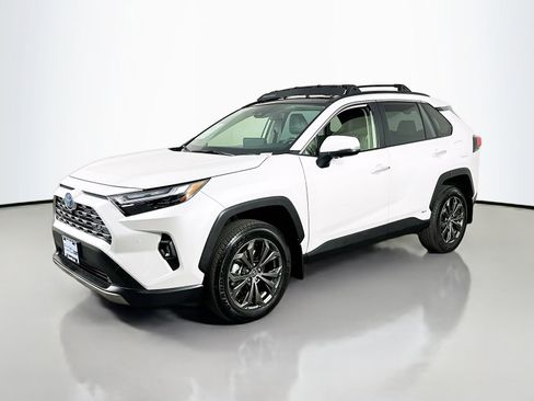 Used 2024 Toyota RAV4 Limited w/ Advanced Technology Package AWD/4WD image 3