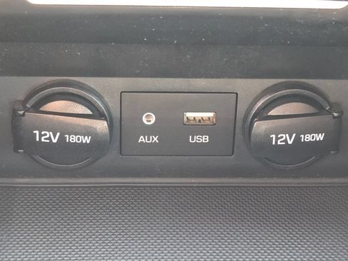 Used 2018 Hyundai Elantra Sport FWD image 12