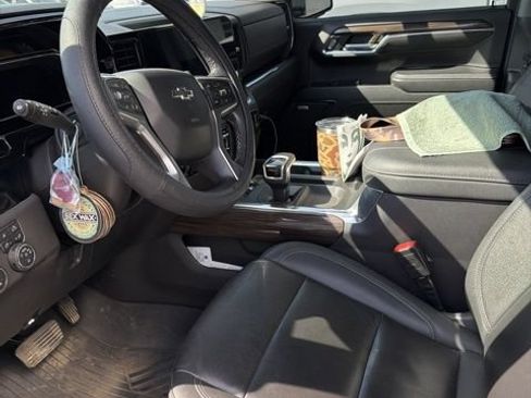 Used 2023 Chevrolet Silverado 1500 RST w/ RST All Star Premium Package AWD/4WD image 5
