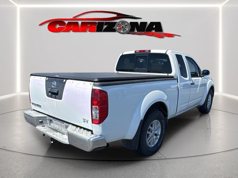 Used 2017 Nissan Frontier SV RWD image 6