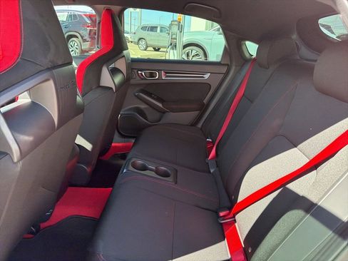 Used 2025 Honda Civic Type R image 8
