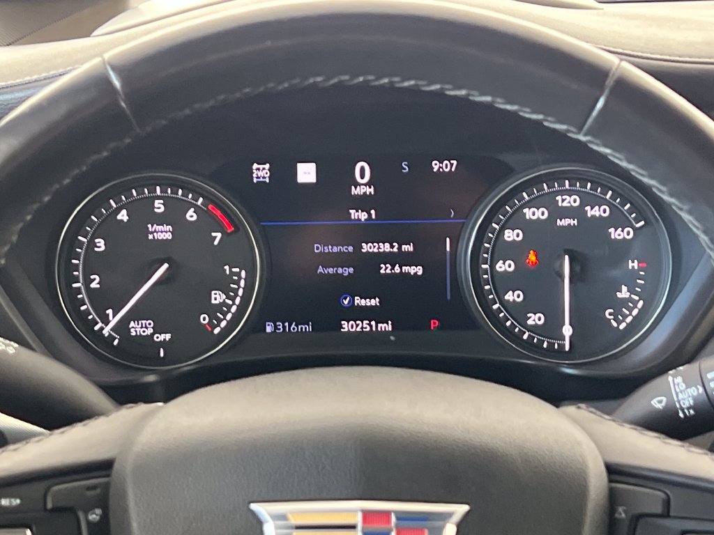 Used 2019 Cadillac XT4 Premium Luxury AWD/4WD image 18