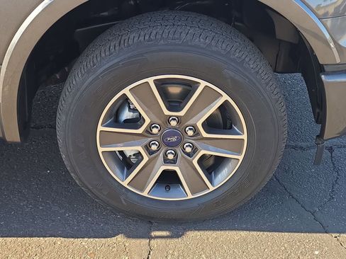 Used 2017 Ford F150 XLT w/ Equipment Group 301A Mid RWD image 10