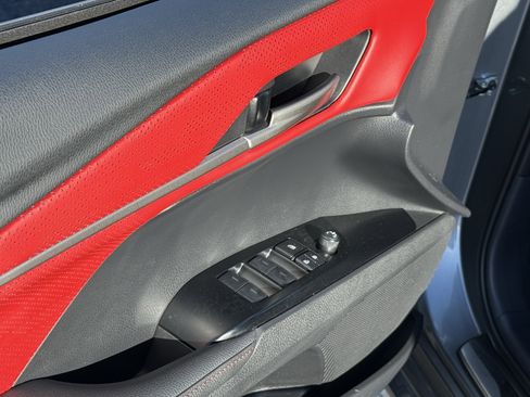 Used 2025 Toyota Camry XSE image 21