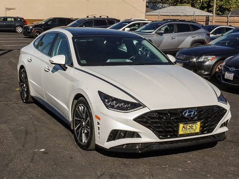 Used 2022 Hyundai Sonata Limited image 3