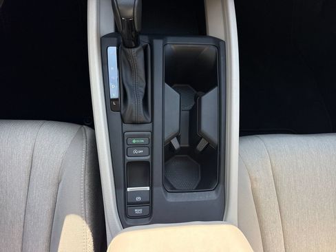 Certified 2025 Honda Accord SE image 24