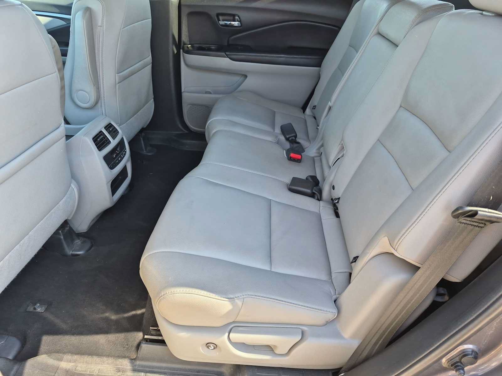Certified 2018 Honda Pilot EX-L image 20