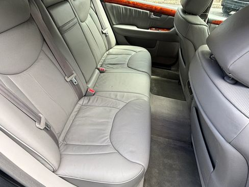 Used 2004 Lexus LS 430 image 25