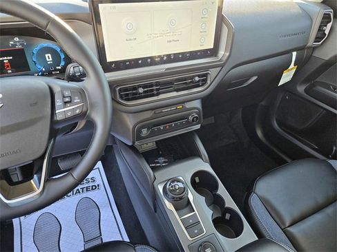 New 2025 Ford Bronco Sport Outer Banks image 17