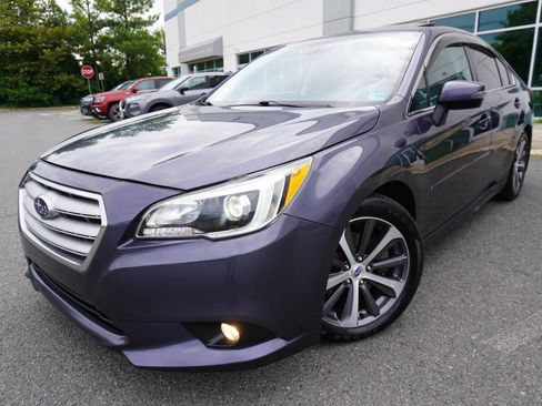 Used 2017 Subaru Legacy 3.6R Limited AWD/4WD image 3