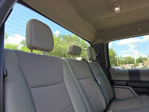 Used 2022 Ford F250 XL w/ Power Equipment Group AWD/4WD image 18