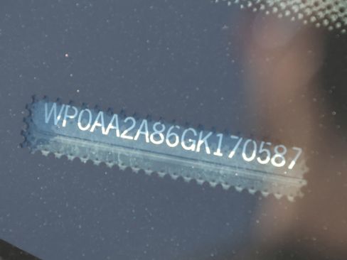 Used 2016 Porsche Cayman image 33