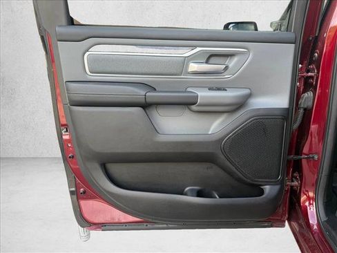Used 2022 RAM 1500 Big Horn AWD/4WD image 19