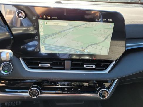 New 2026 Chevrolet Equinox LT image 13