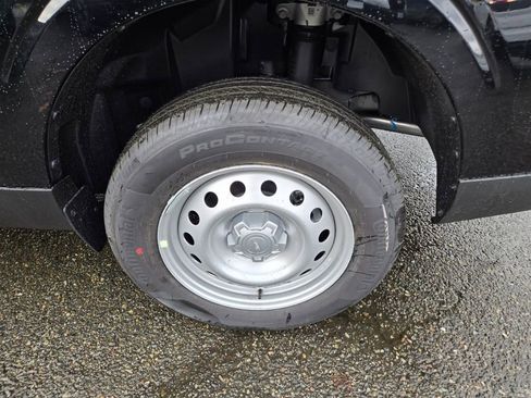 New 2026 Ford Maverick XL image 9