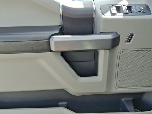 Used 2020 Ford F150 XLT w/ Equipment Group 301A Mid image 13