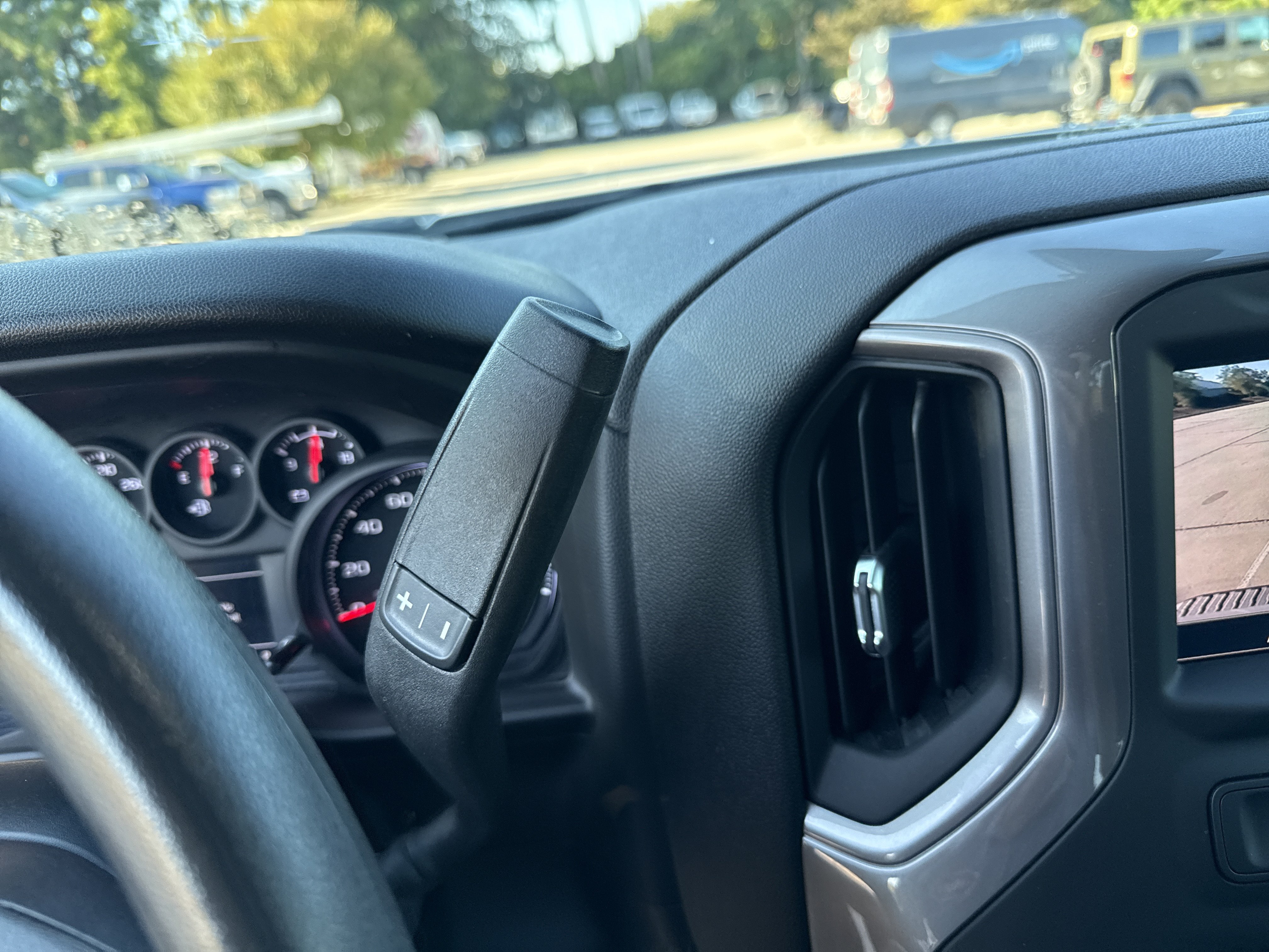 Used 2024 Chevrolet Silverado 2500 Custom w/ Custom Value Package AWD/4WD image 29
