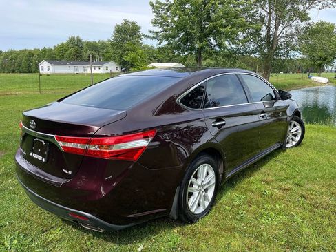 Used 2014 Toyota Avalon XLE Premium FWD image 9