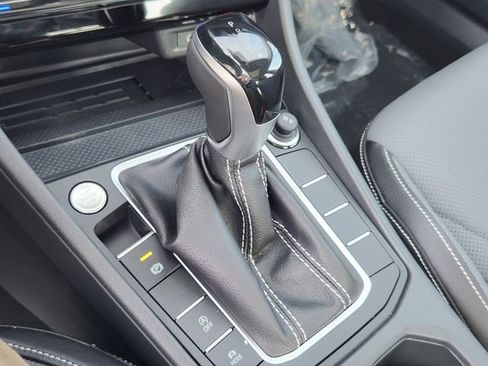 New 2026 Volkswagen Jetta SEL image 19