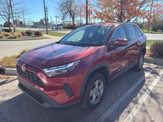 Used 2023 Toyota RAV4 XLE w/ Convenience Package AWD/4WD image 1