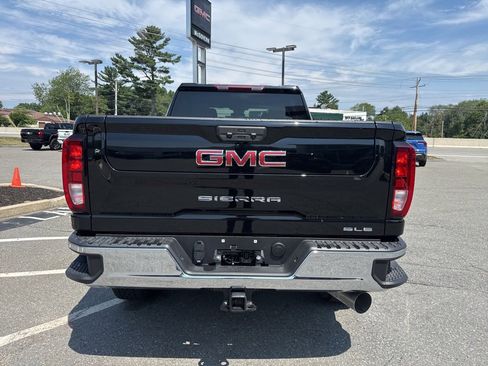 New 2025 GMC Sierra 2500 SLE w/ SLE Value Package; image 5