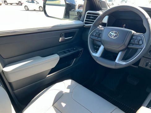 New 2026 Toyota Tundra Limited AWD/4WD image 11
