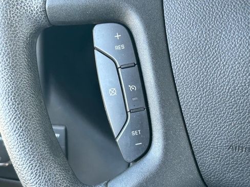 Used 2019 Chevrolet Express 3500 LT w/ LT Preferred Equipment Group RWD image 22