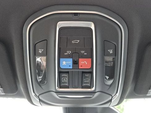 New 2026 Jeep Grand Cherokee Laredo X AWD/4WD image 21