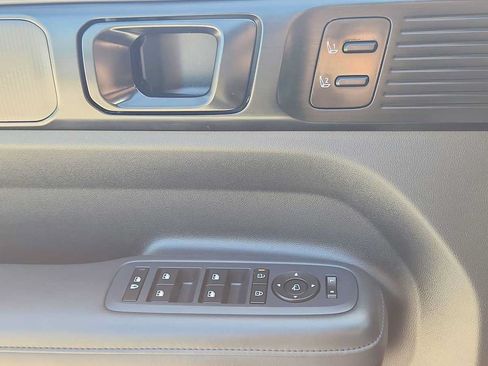 Used 2025 Hyundai Santa Fe Calligraphy FWD image 20