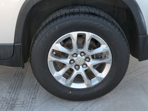 Used 2020 Chevrolet Traverse LS w/ LPO, Blackout Package image 10