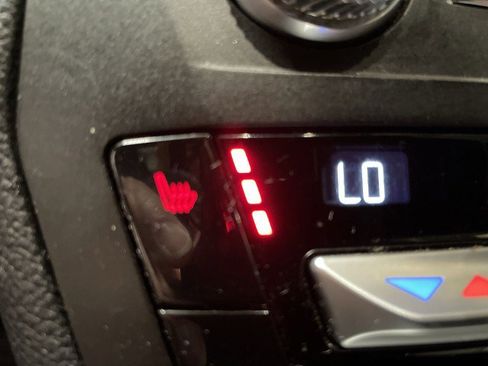 Used 2020 Ford Explorer XLT w/ Equipment Group 202A image 20